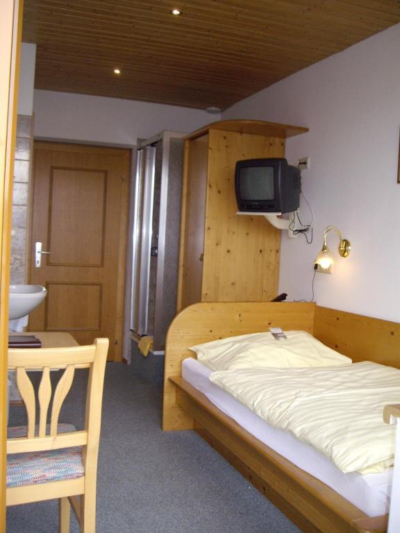 Hotel-Pension Stallinger Weyregg Pokoj fotografie